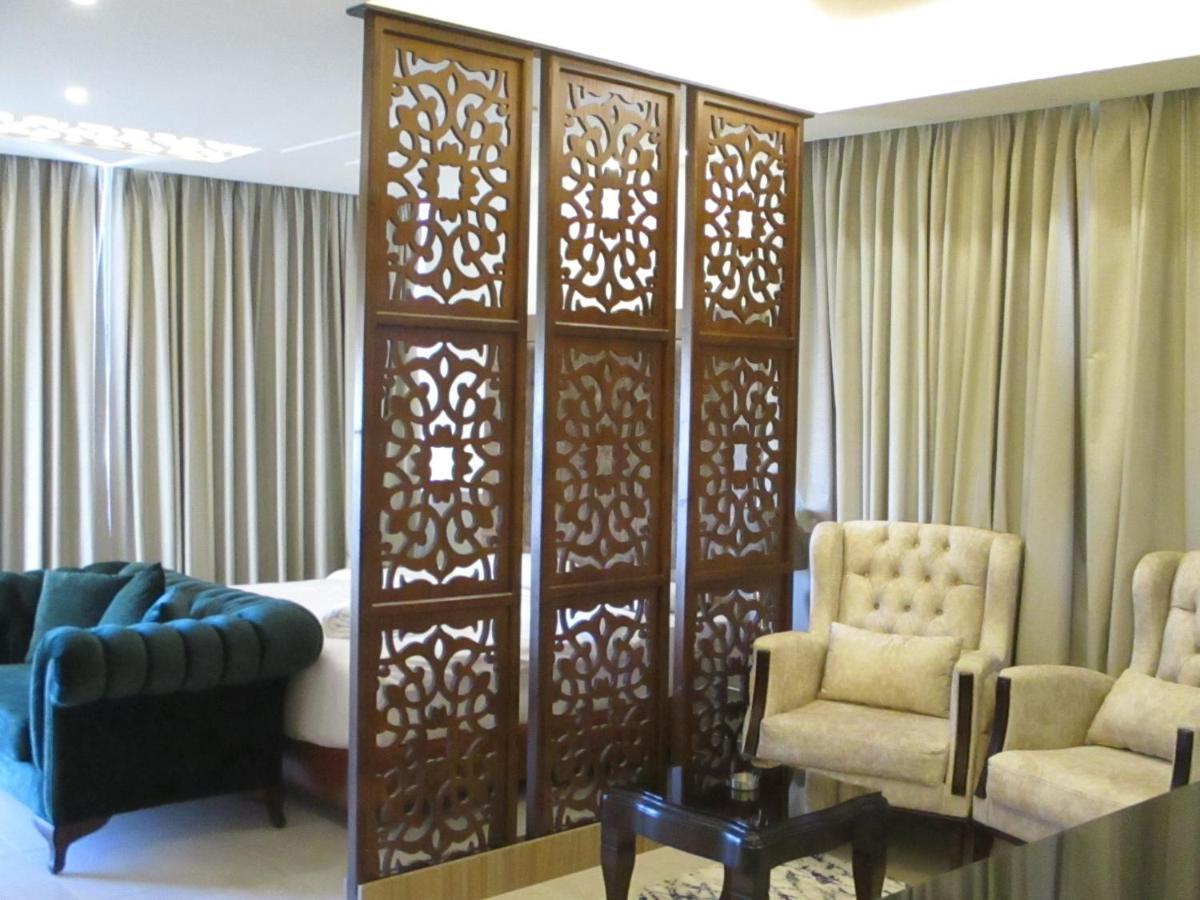 עמאן Alqimah Hotel Apartments מראה חיצוני תמונה