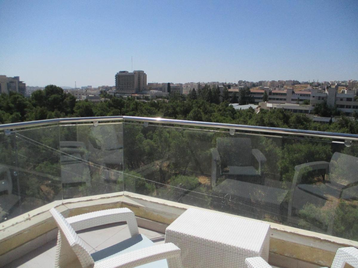 עמאן Alqimah Hotel Apartments מראה חיצוני תמונה