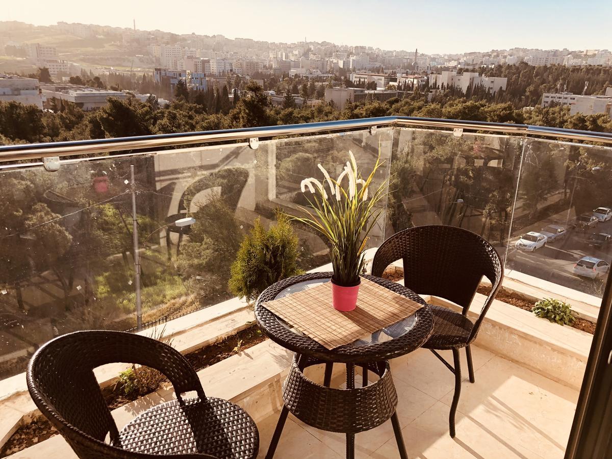 עמאן Alqimah Hotel Apartments מראה חיצוני תמונה