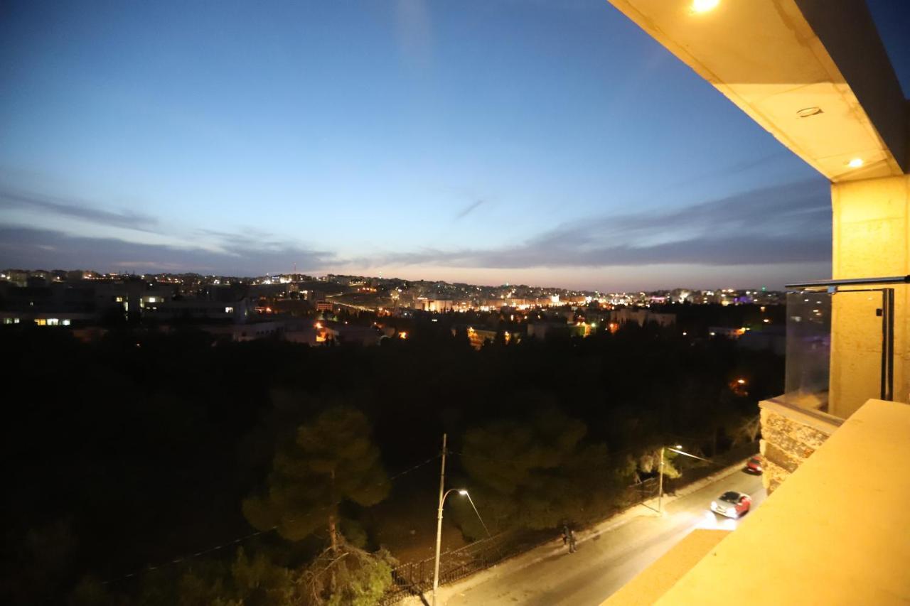 עמאן Alqimah Hotel Apartments מראה חיצוני תמונה