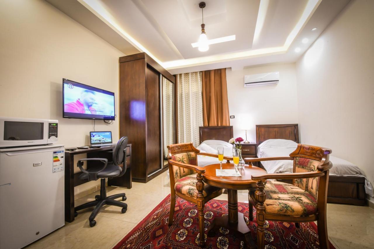 עמאן Alqimah Hotel Apartments מראה חיצוני תמונה