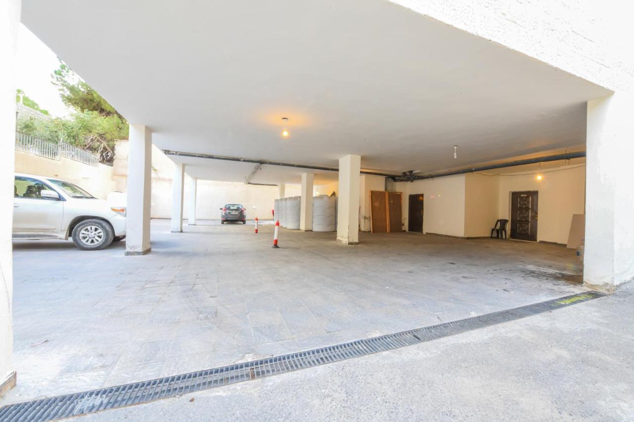 עמאן Alqimah Hotel Apartments מראה חיצוני תמונה