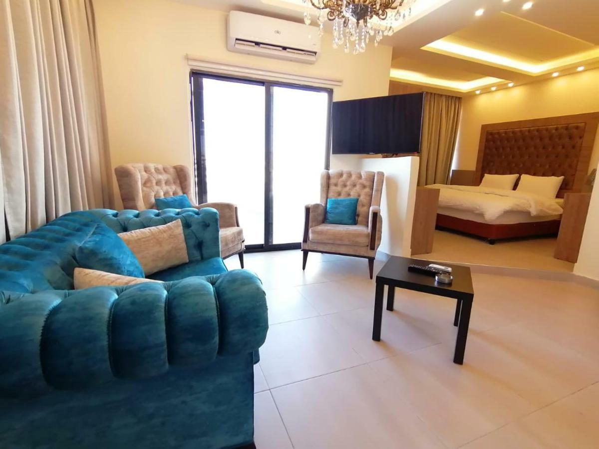 עמאן Alqimah Hotel Apartments מראה חיצוני תמונה