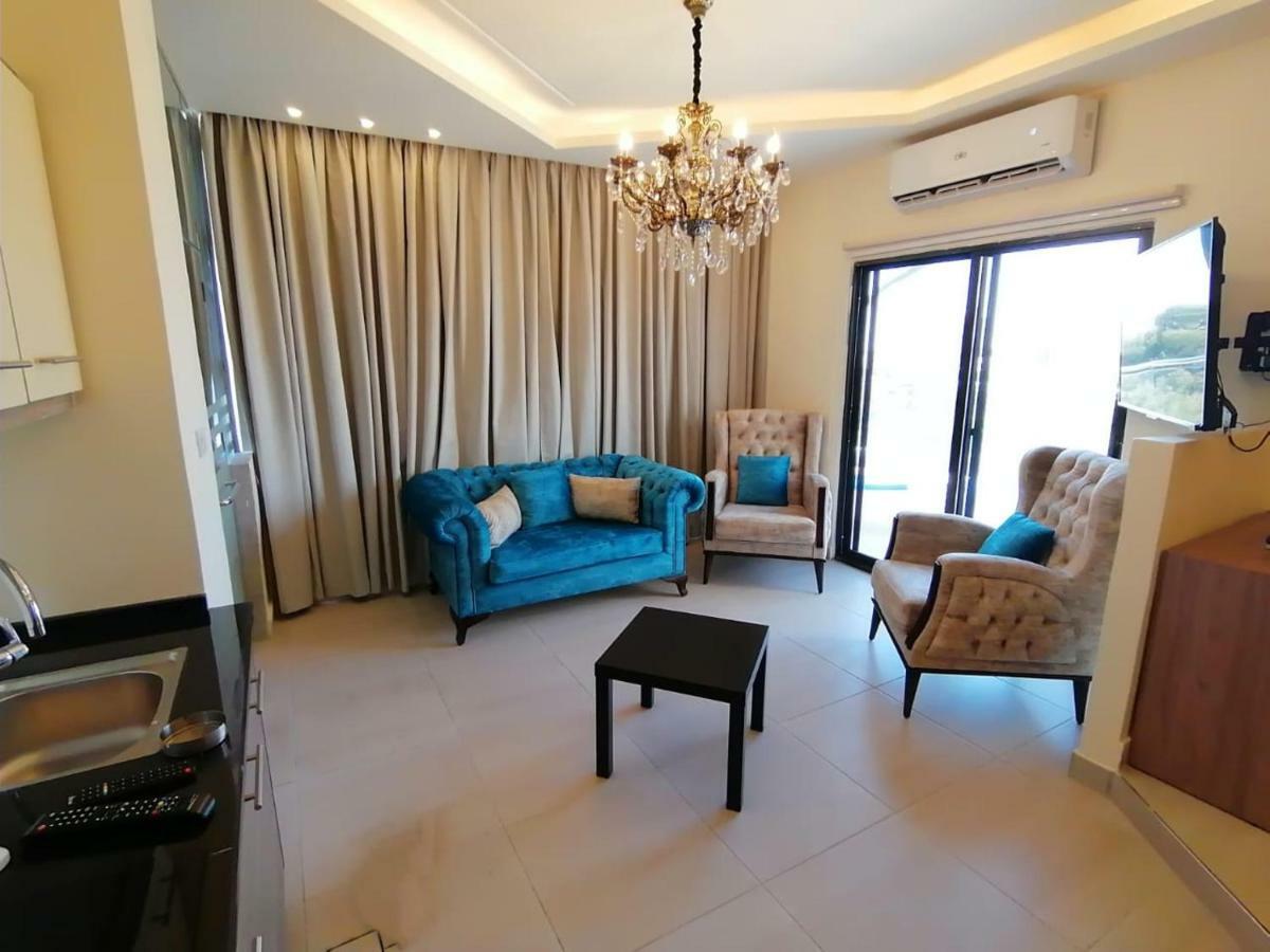 עמאן Alqimah Hotel Apartments מראה חיצוני תמונה